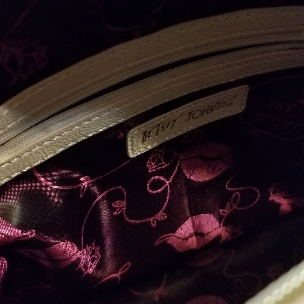 Betsy Johnson purse - Picture 7 of 14